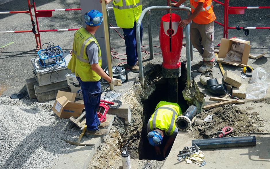 entreprise pour déboucher canalisation Férolles-Attilly
